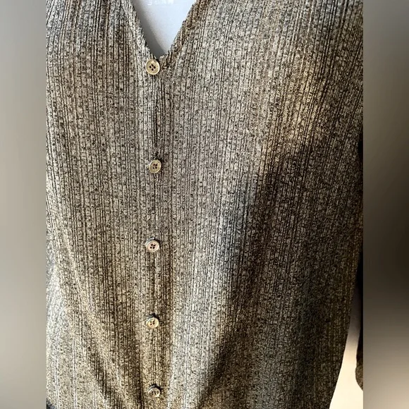 Michael Kors top size M - Picture 2 of 7